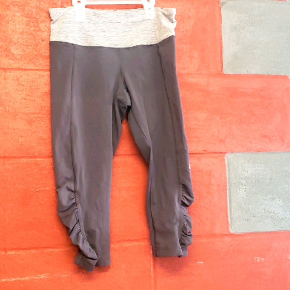 Lululemon capris